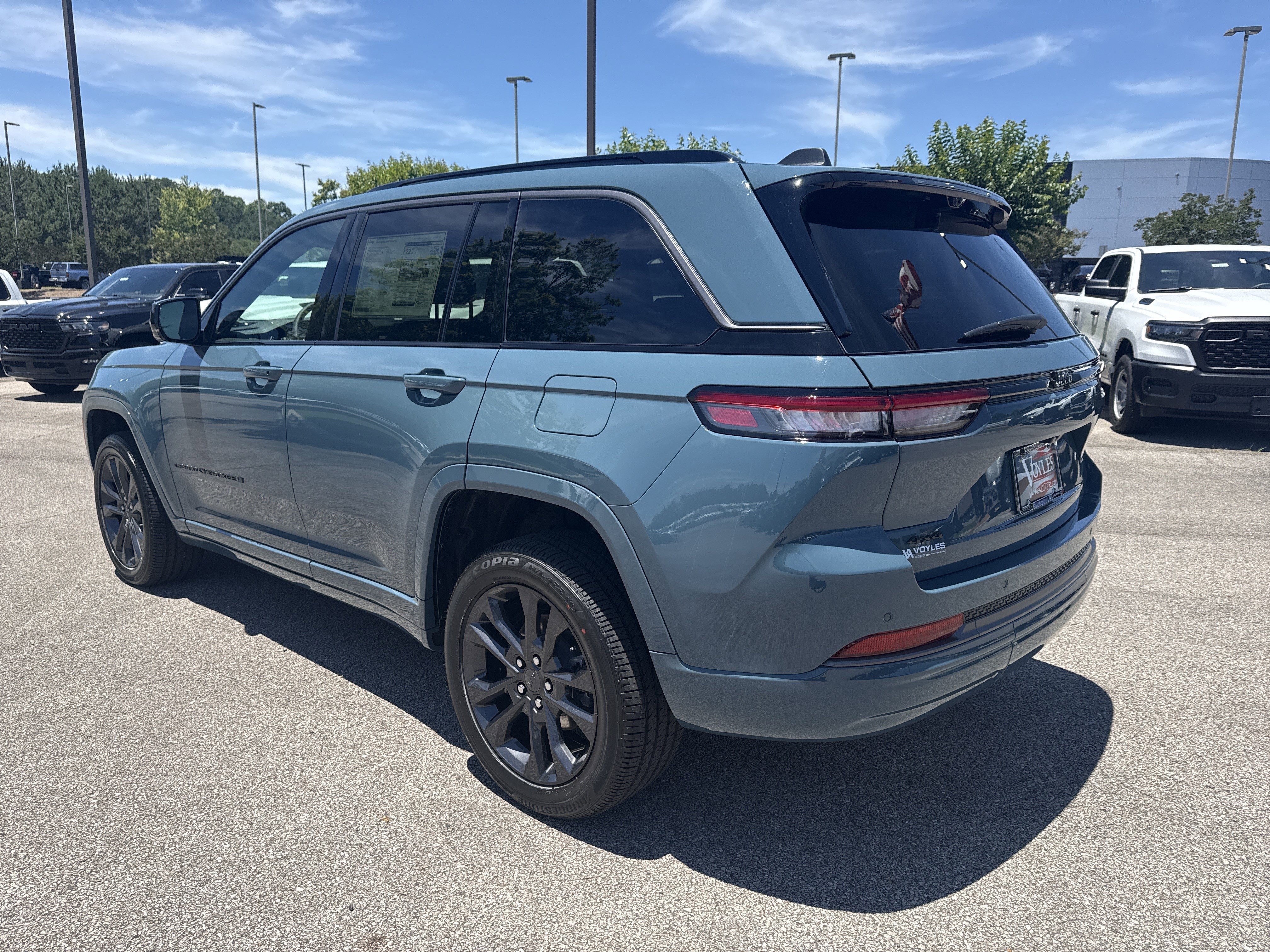 New 2026 Steel Blue Jeep Limited Reserve image 5