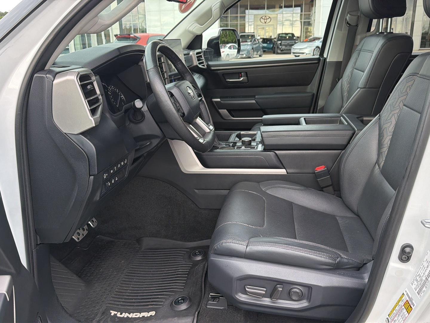 Used 2023 Ice Cap Toyota SR5 image 10
