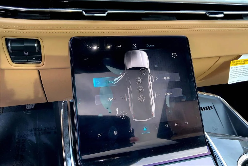 2025 Cadillac Escalade IQ Luxury 2 - Photo 27