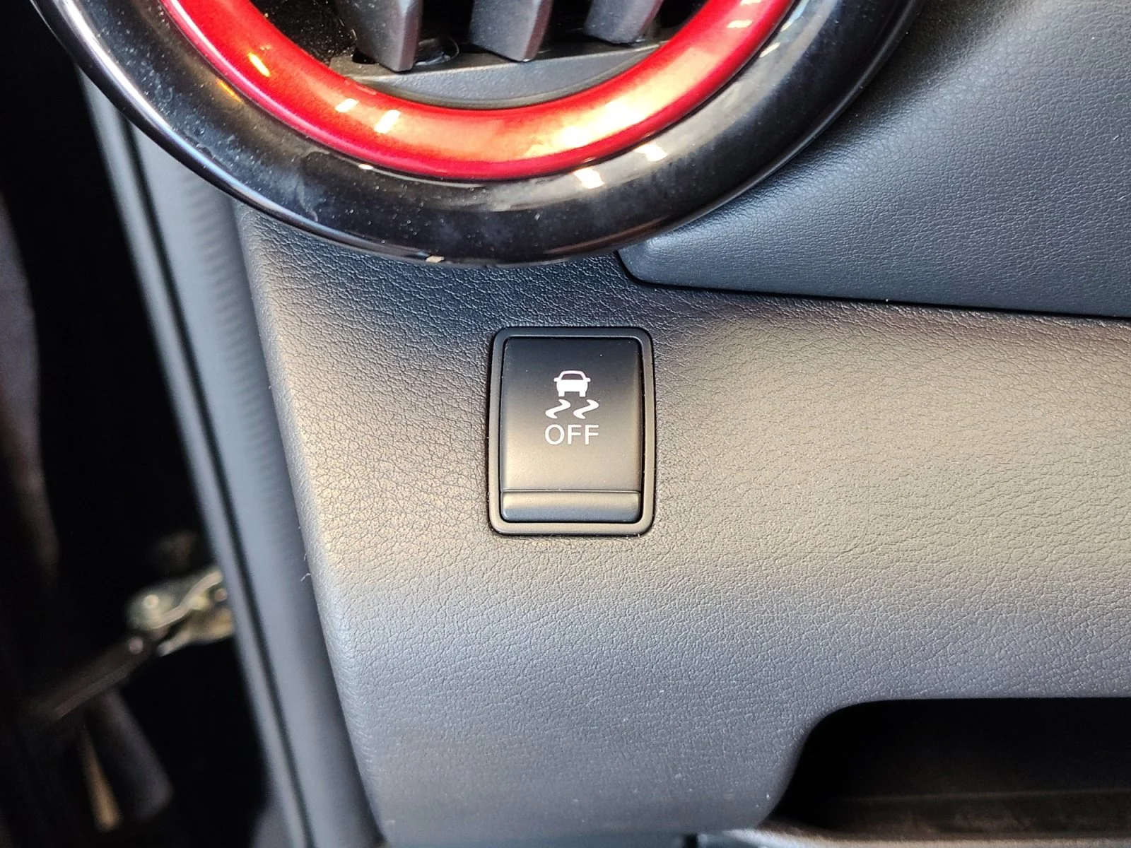 Used 2019 Super Black Nissan SR image 26