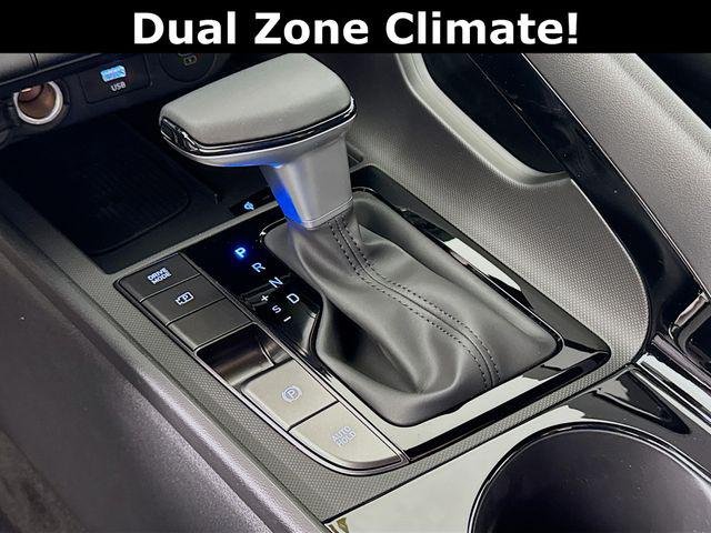 2025 Hyundai Elantra Blue - Photo 26