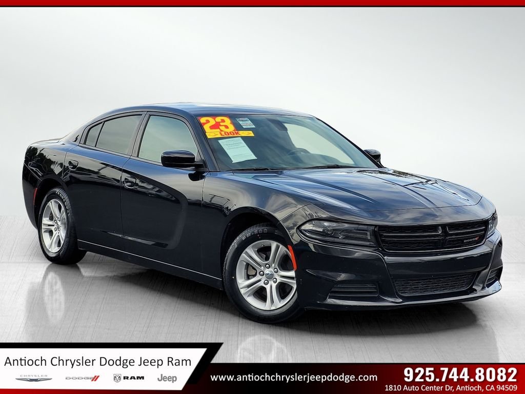 2023 Dodge Charger SXT's photo