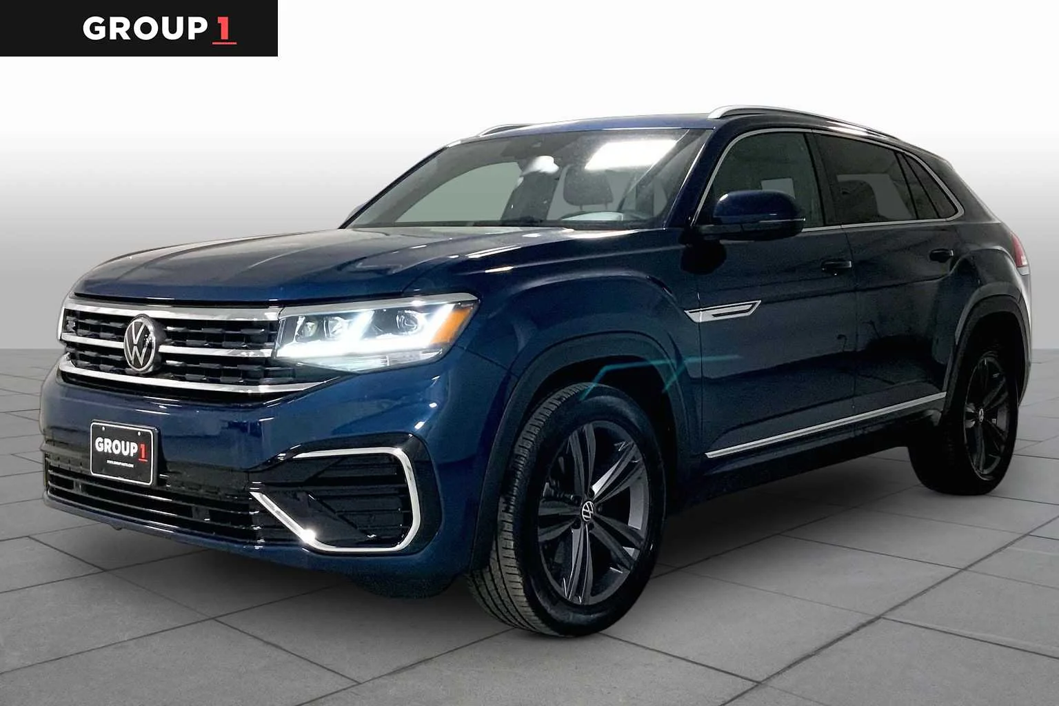 2022 Volkswagen Atlas Cross Sport 3.6L V6 SEL R-Line 4MOTION's photo