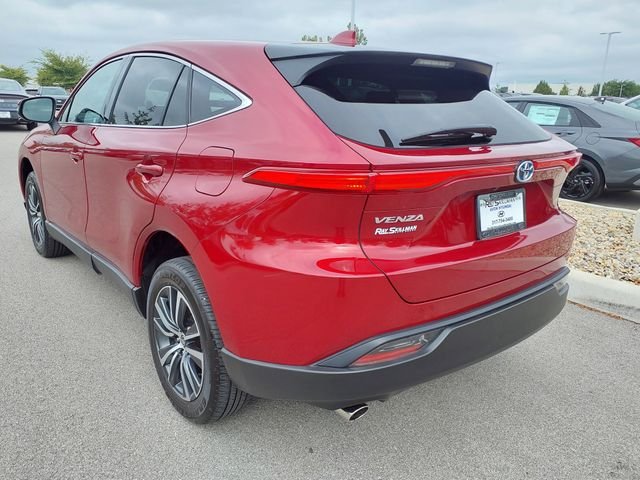 2023 Toyota Venza LE - Photo 7