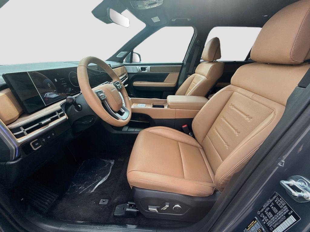 New 2027 Ecotronic Gray Hyundai Limited FWD image 14