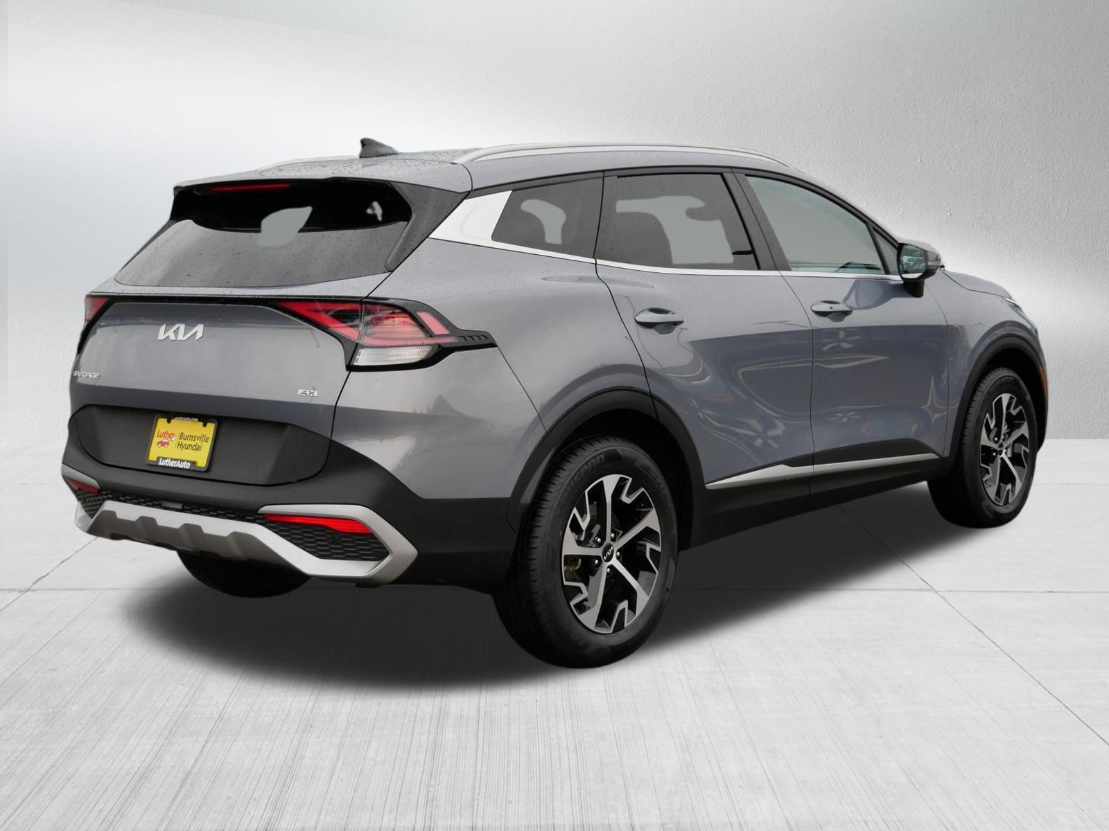 2023 Kia Sportage EX - Photo 7