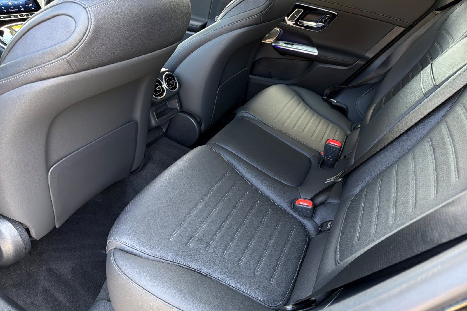 New 2026 Black Mercedes-Benz GLC 300 image 12