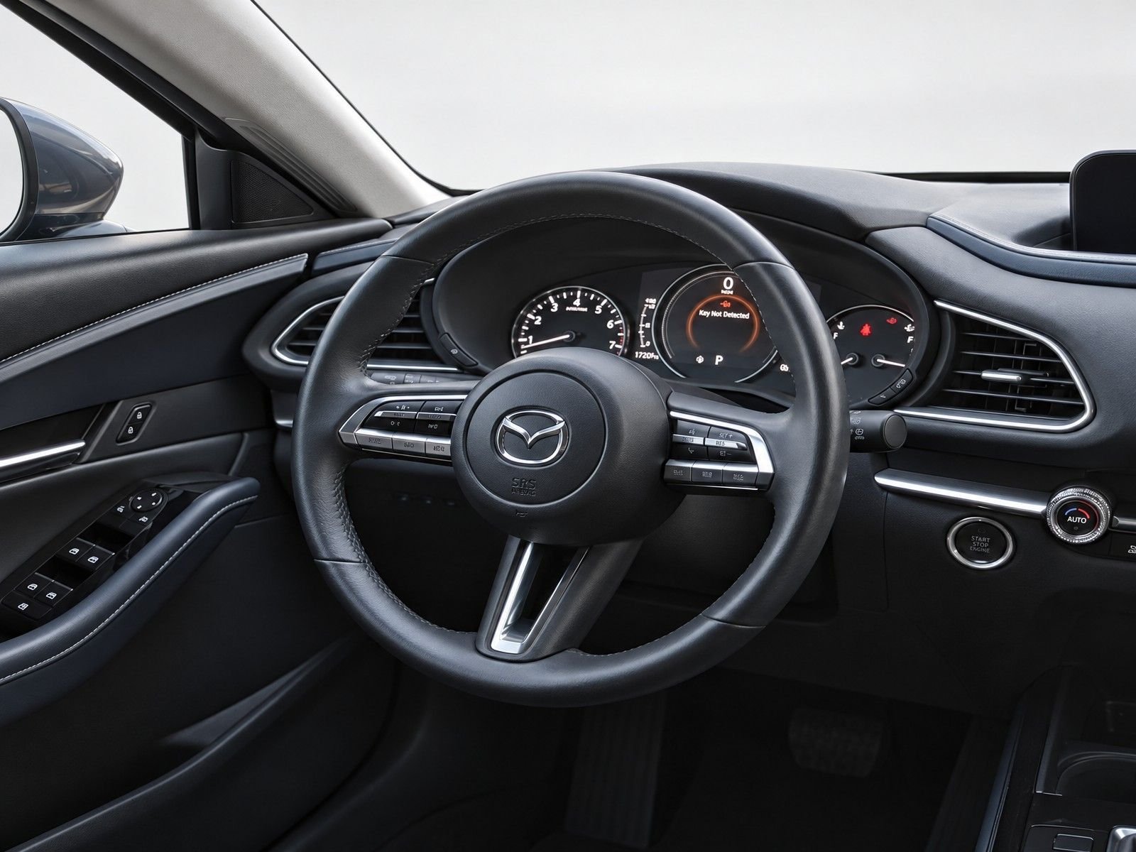 Used 2021 Machine Gray Metallic Mazda Preferred image 27