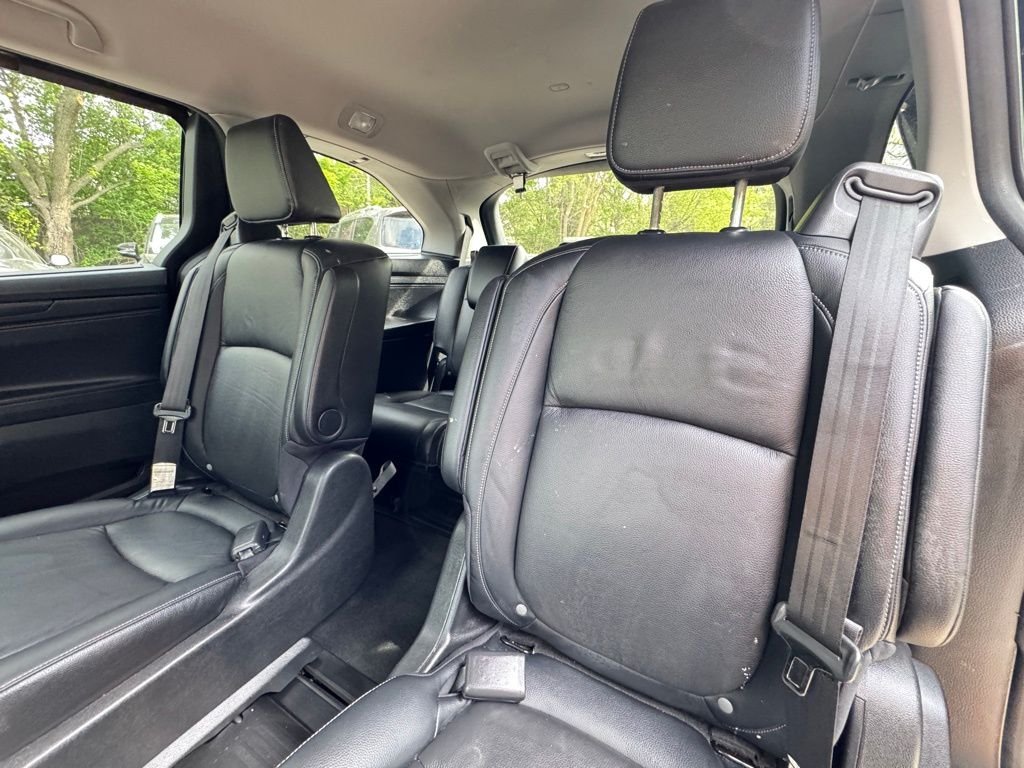 Used 2024 Crystal Black Pearl Honda Touring image 24