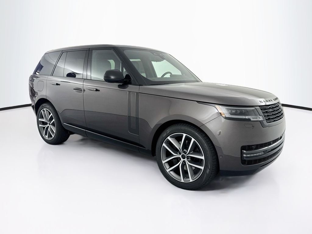 New 2026 Charente Grey Land Rover SE image 3