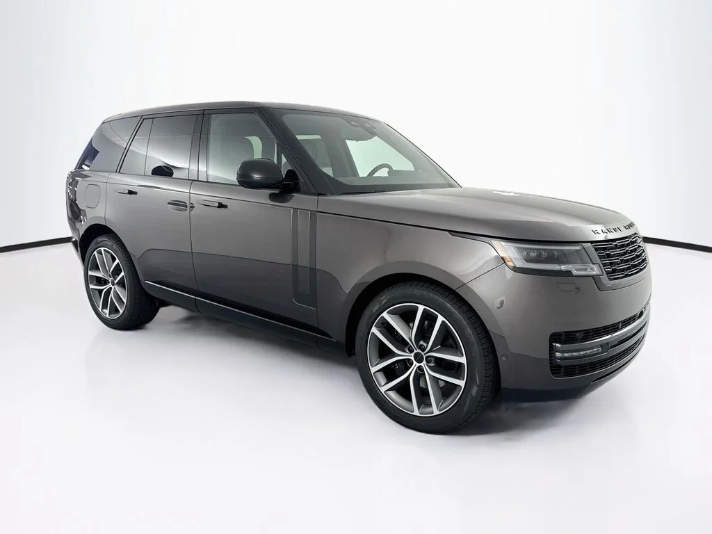 New 2026 Charente Grey Land Rover SE image 3