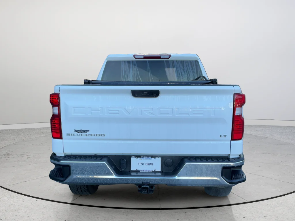 Used 2023 White Chevrolet LT image 7