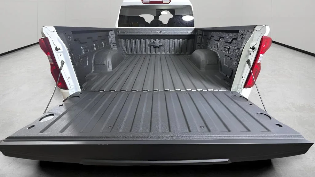 Used 2026 Summit White Chevrolet RST image 28