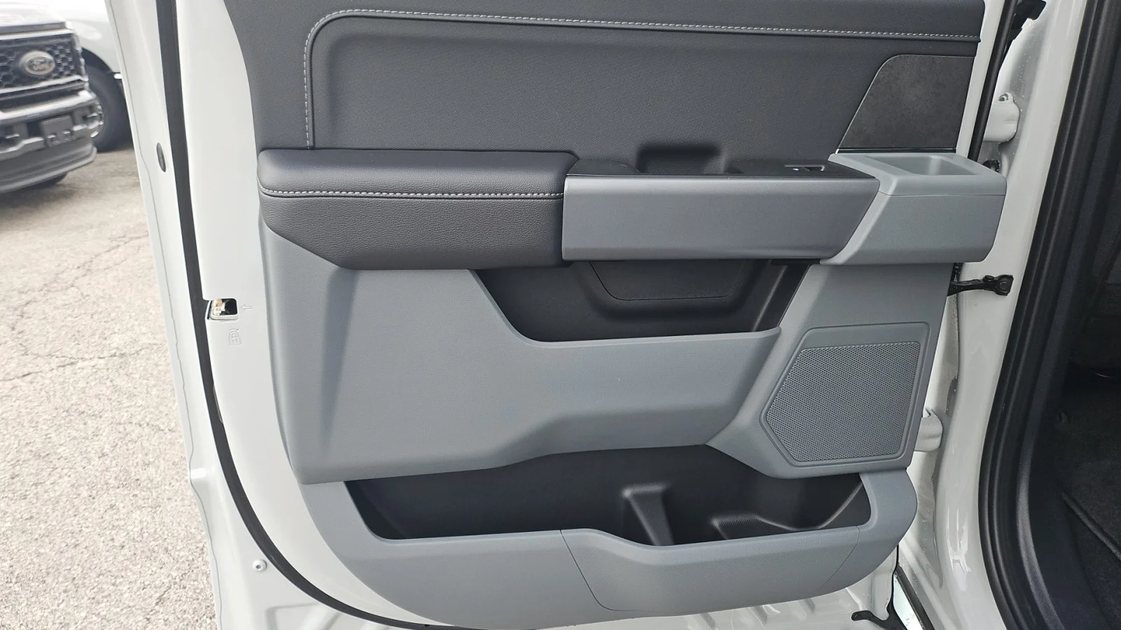 New 2026 Avalanche Ford XLT 4WD image 14