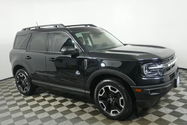 Used 2023 Shadow Black Ford Outer Banks image 1