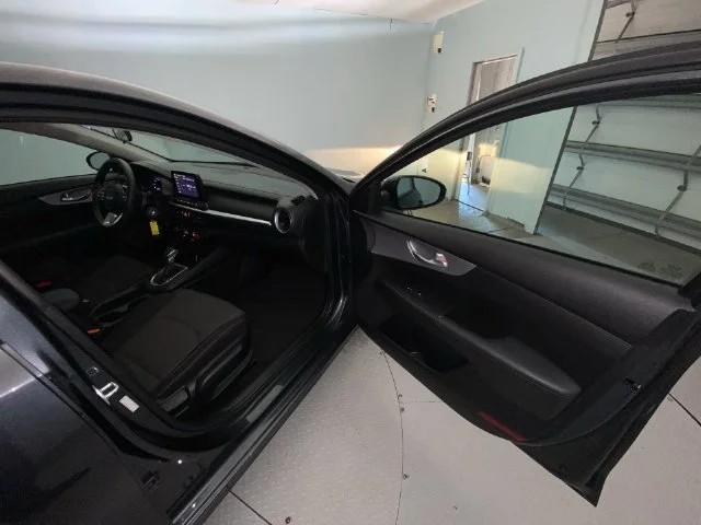 Used 2023 Gray Kia LXS image 23