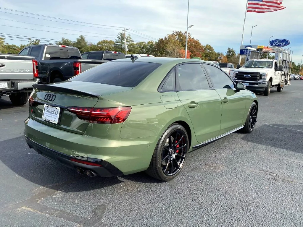 Used 2023 District Green Metallic Audi 3.0T Prestige image 3