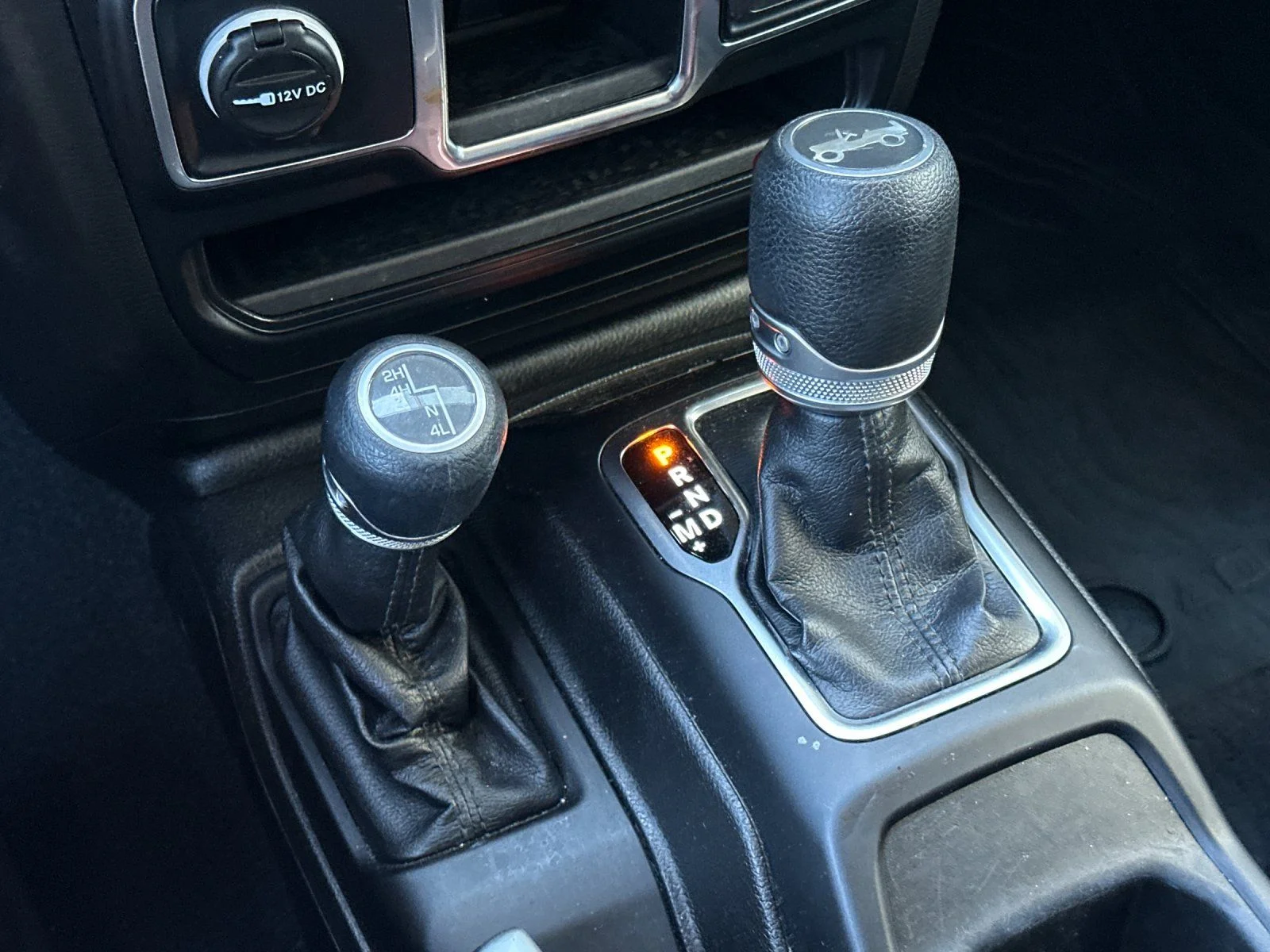 Used 2019 Black Clearcoat Jeep Unlimited Sport image 20
