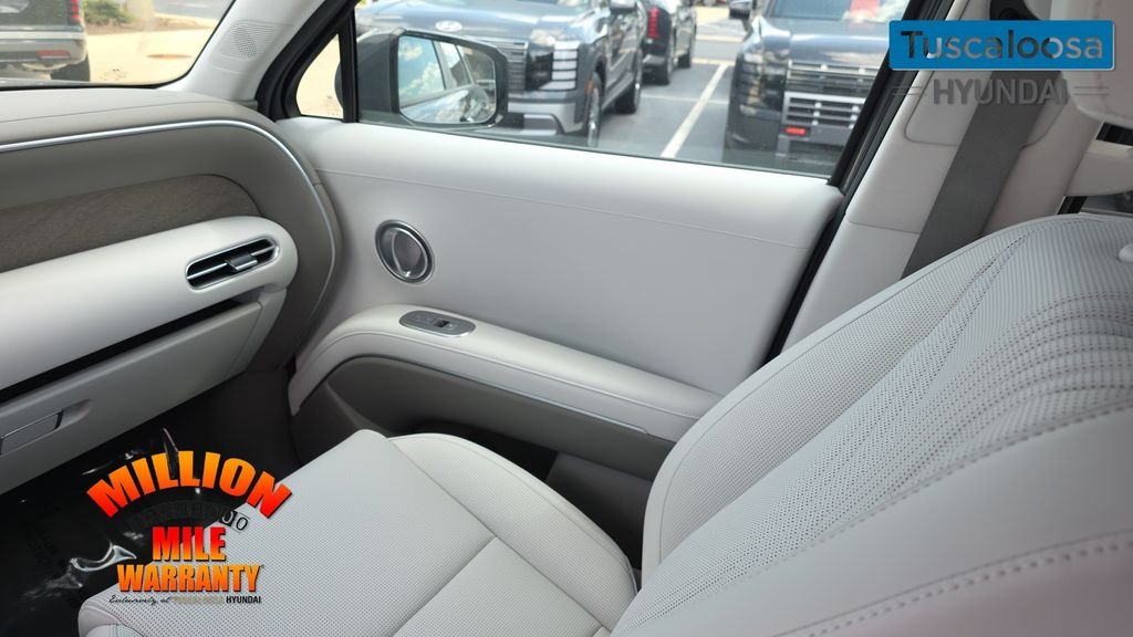 New 2026 Gray Hyundai Blue SEL Premium image 28