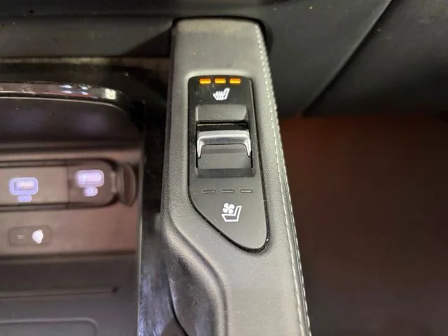 Used 2021 Gray Kia SX image 29