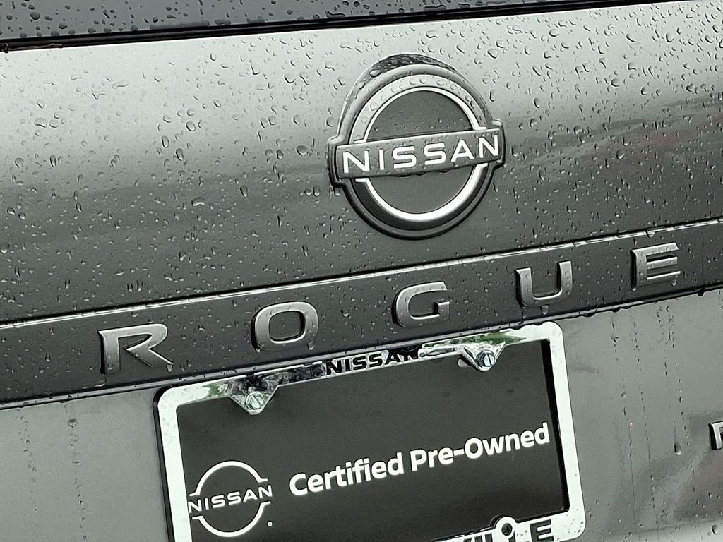 Certified Used 2025 Gray Nissan Platinum image 33