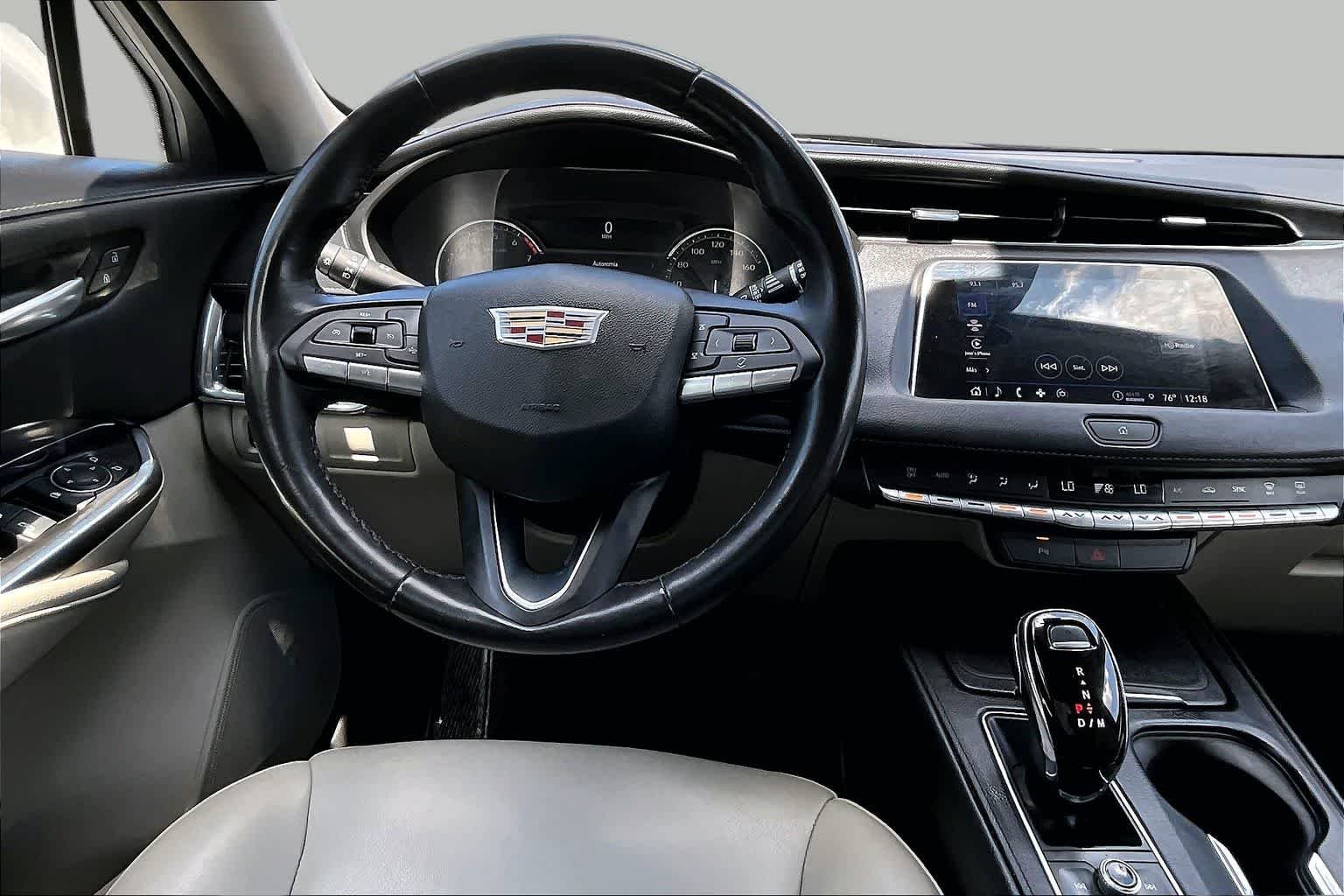 Used 2023 Crystal White Tricoat Cadillac FWD Luxury image 6