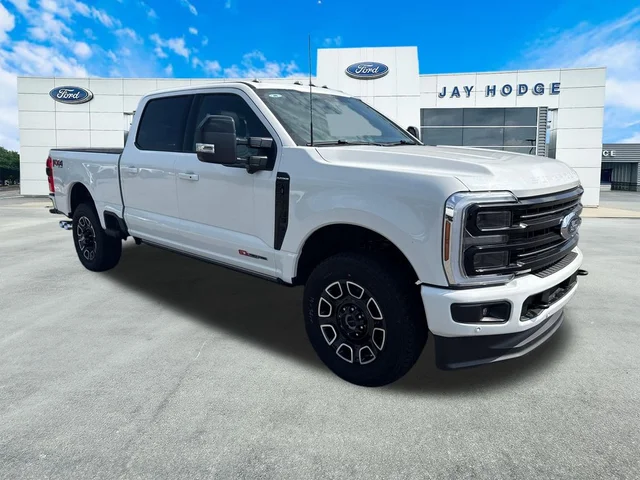 2026 Ford Super Duty F-250® Platinum®