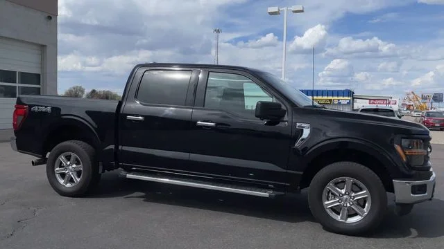 2024 Ford F-150 XLT - Photo 3