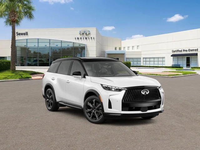 New 2027 2T RAD WHT INFINITI Autograph AWD image 4