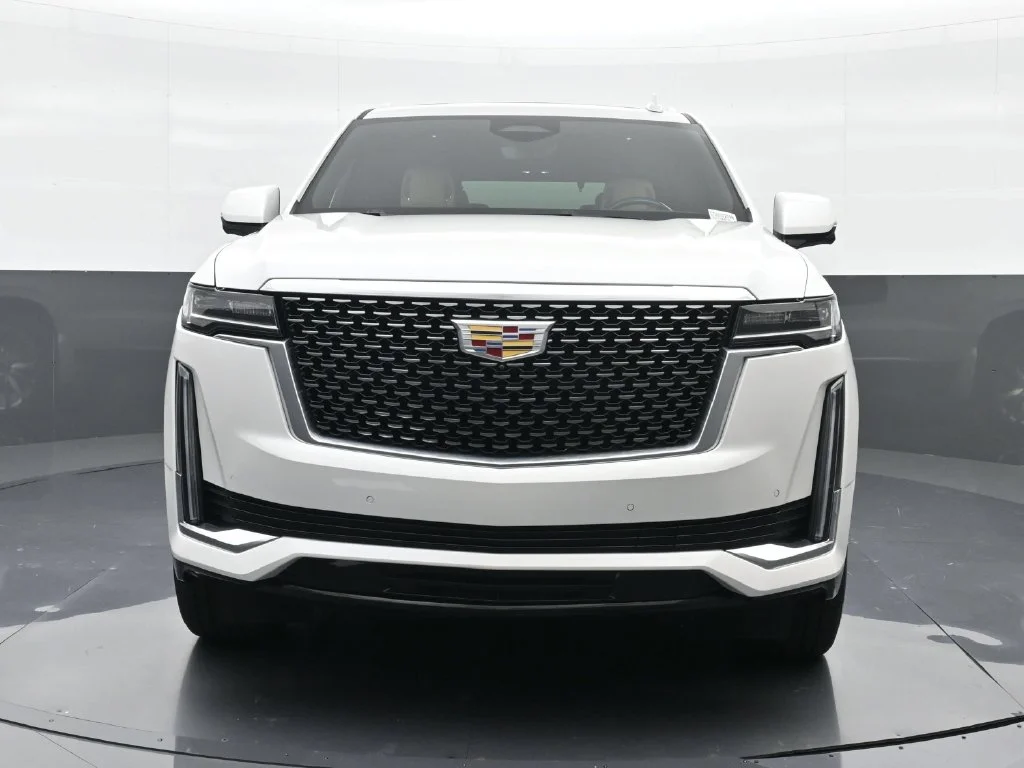 Used 2023 White Cadillac Premium Luxury image 15