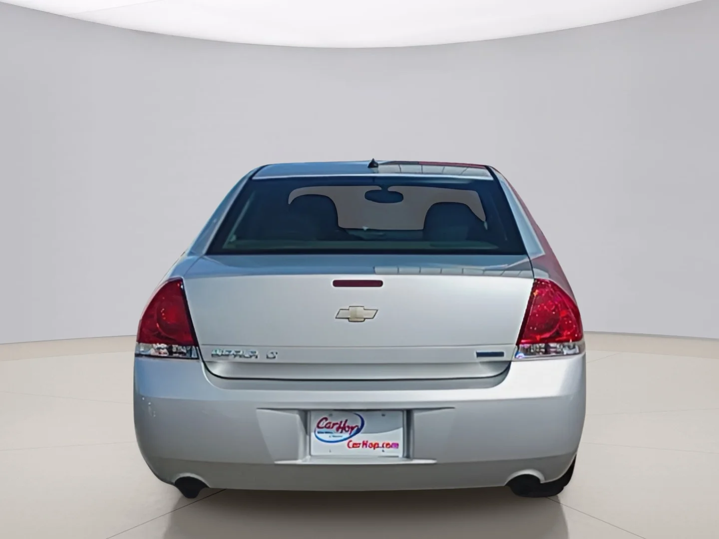 Used 2013 Silver Chevrolet LT image 4