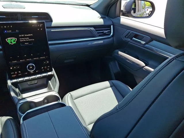 New 2026 Ebony Twilight Metallic GMC Elevation image 11