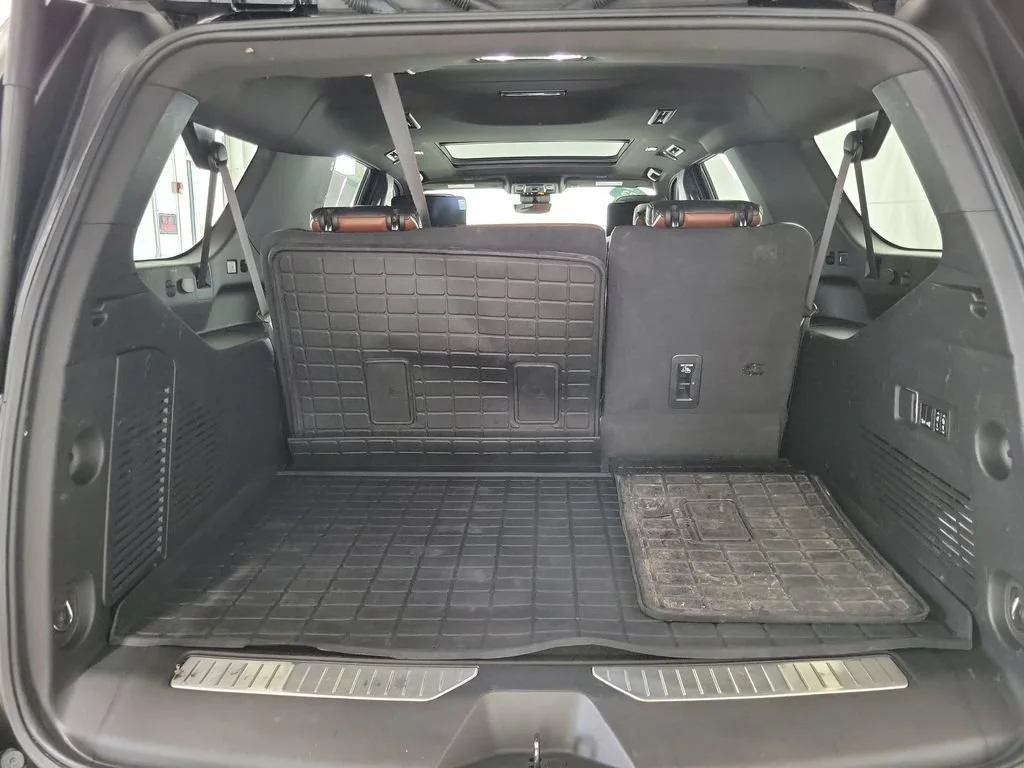 2023 GMC Yukon XL Denali Ultimate - Photo 22