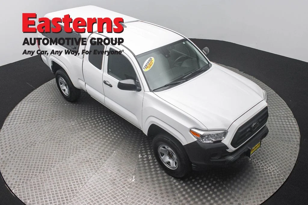 Used 2020 White Toyota SR image 3