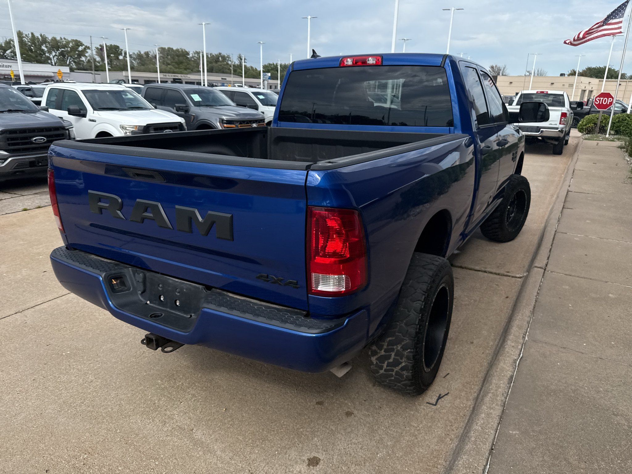 Used 2019 Blue Ram Express image 6