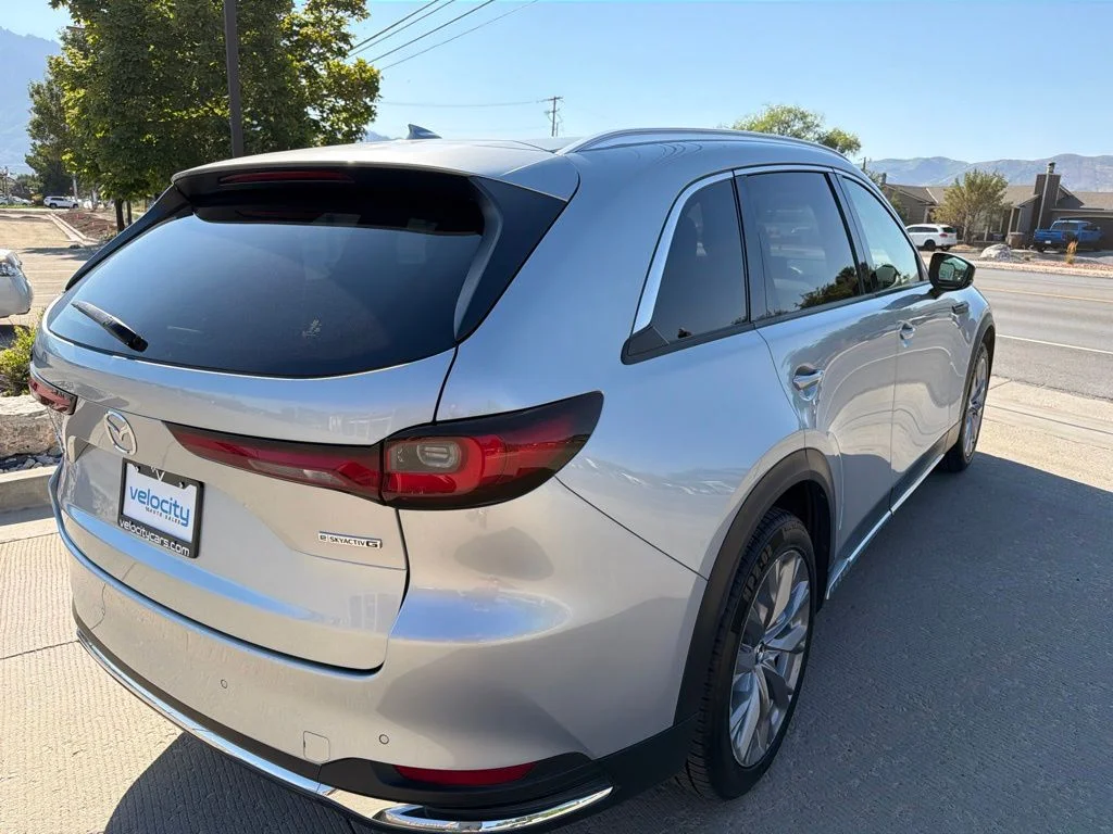 Used 2024 Silver Mazda 3.3 Turbo Premium image 5