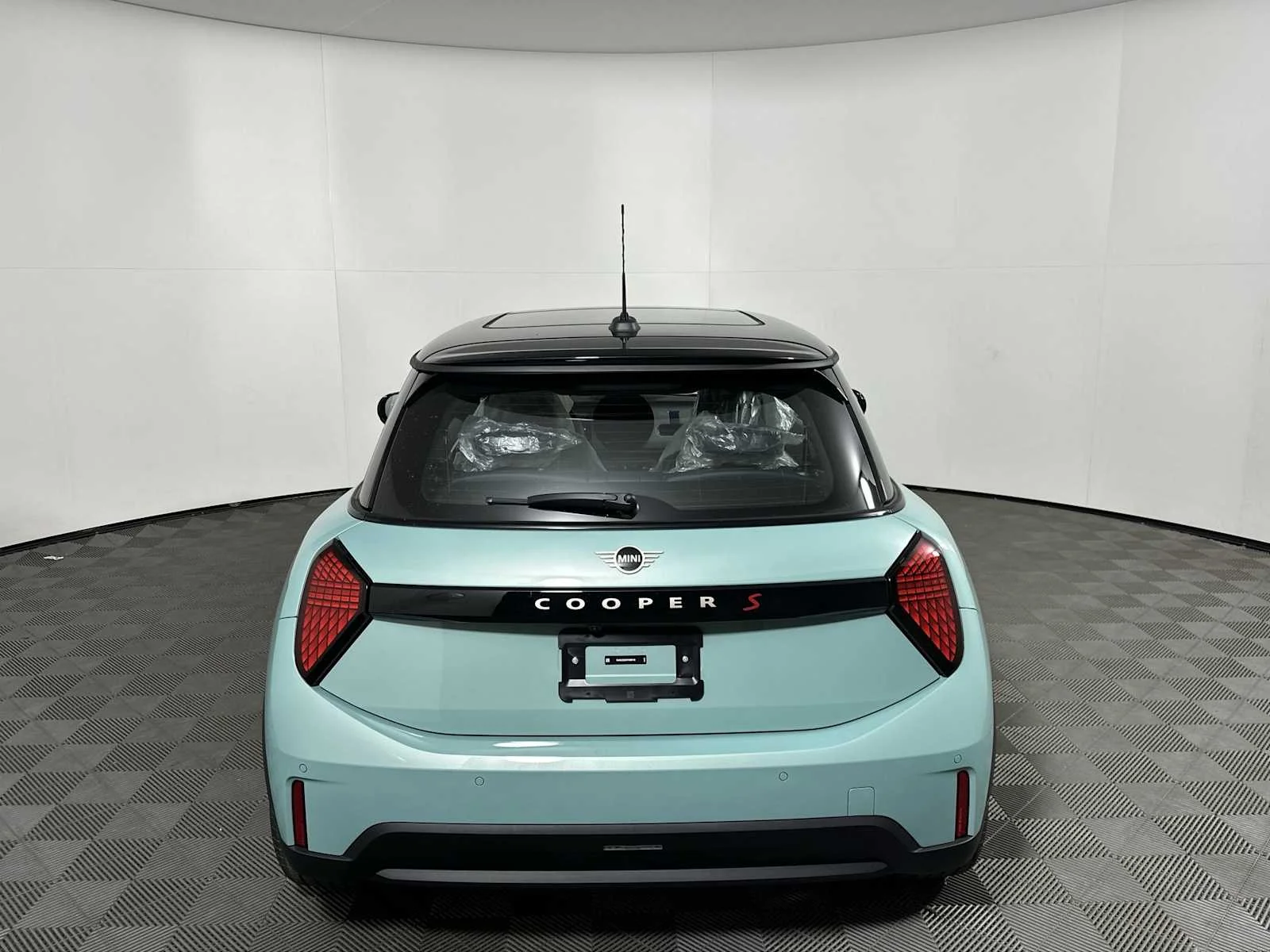 New 2026 Ocean Wave Green Metallic MINI Cooper S image 2