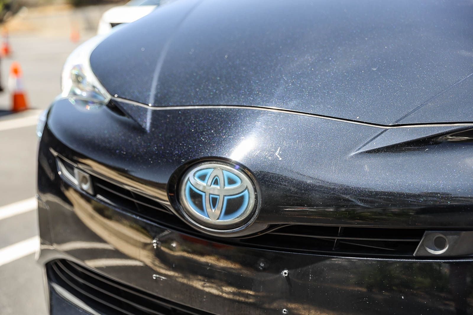 Certified Used 2018 ATTITUDE BLACK MC. Toyota Two image 11