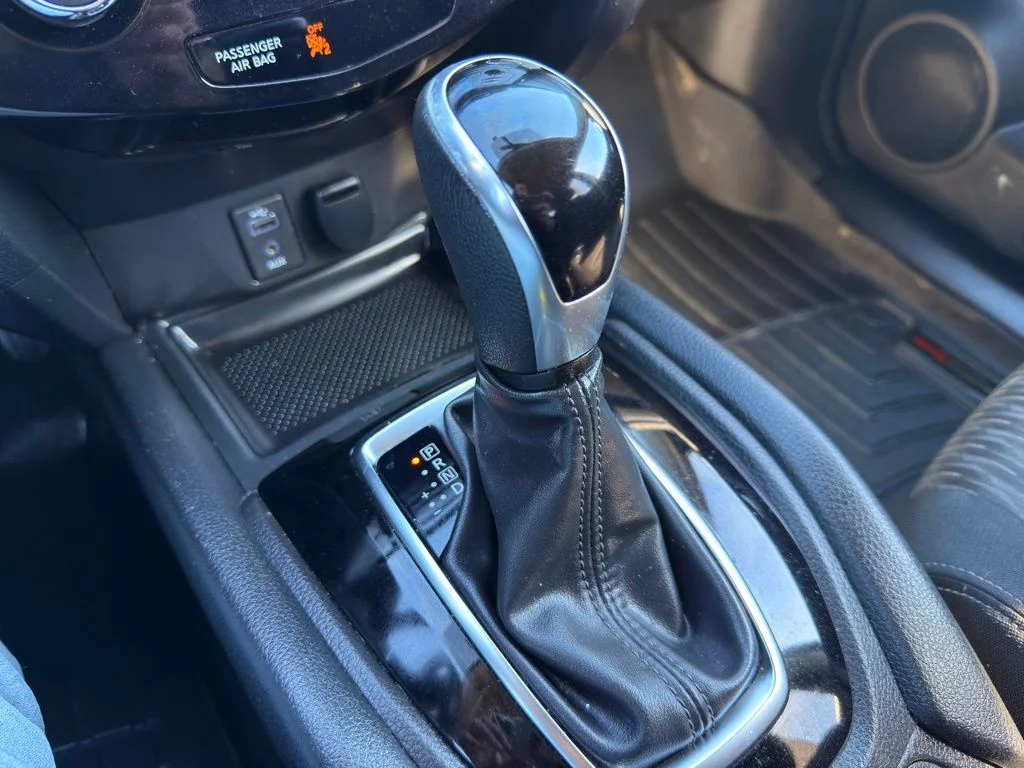 Used 2017 Red Nissan SV image 34