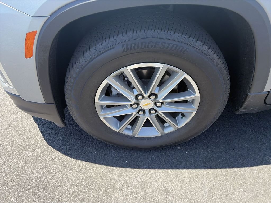 Used 2023 Gray Chevrolet LT Leather image 10