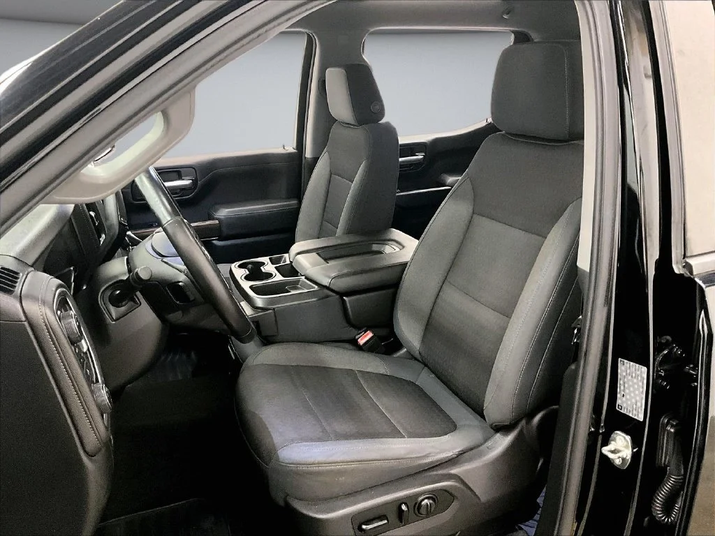Used 2019 Black Chevrolet LT image 22