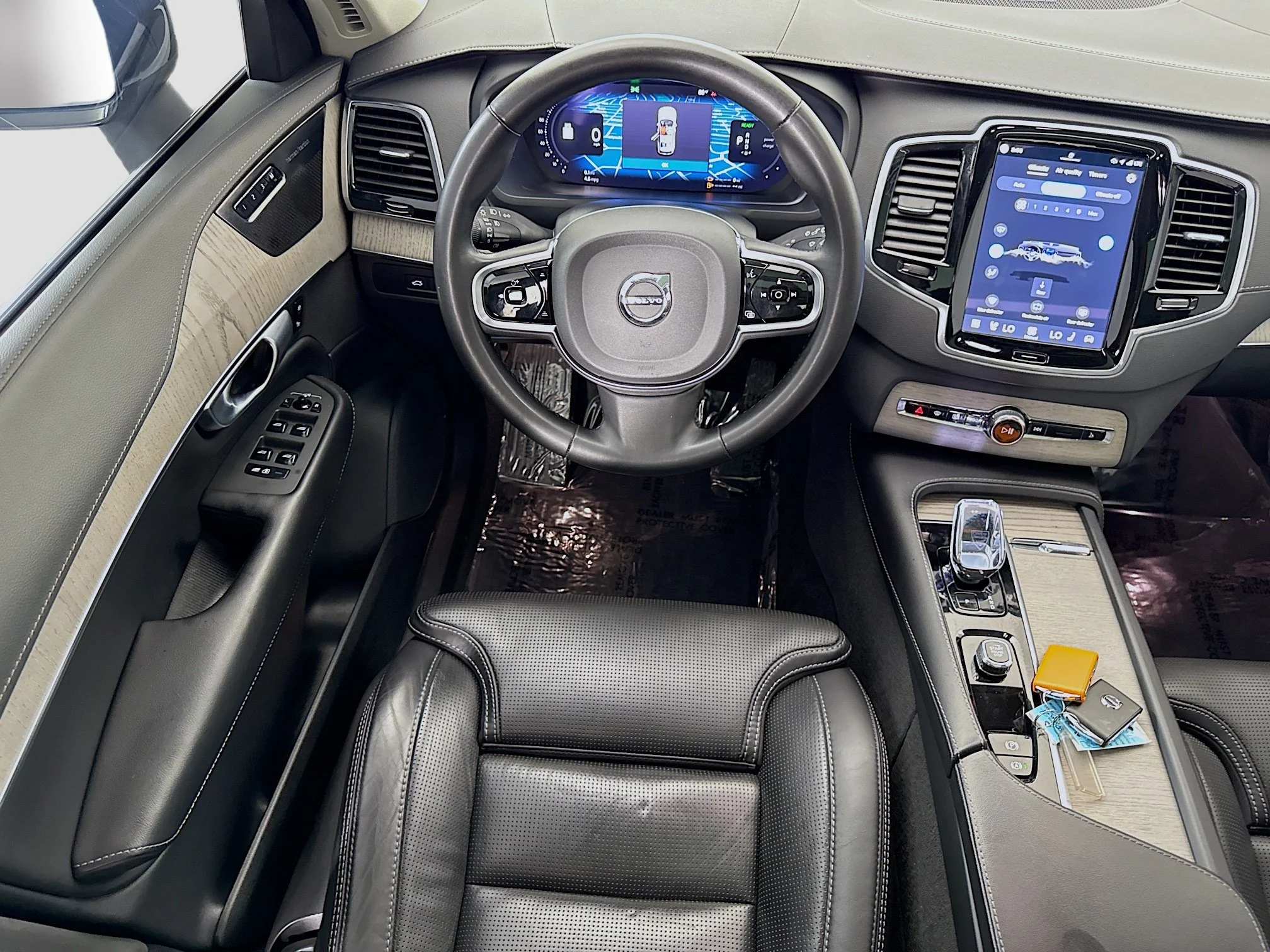 Used 2024 Black Raven Volvo Ultimate Bright Theme image 25