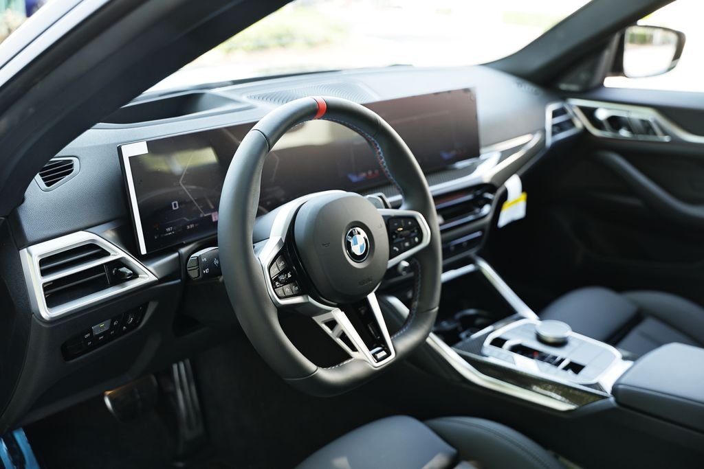 2026 BMW 4 Series M440i - Photo 17