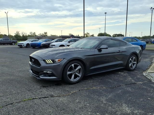 Used 2017 Gray Ford EcoBoost image 3