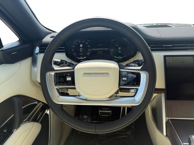 Used 2026 Varesine Blue Metallic Land Rover SE image 13