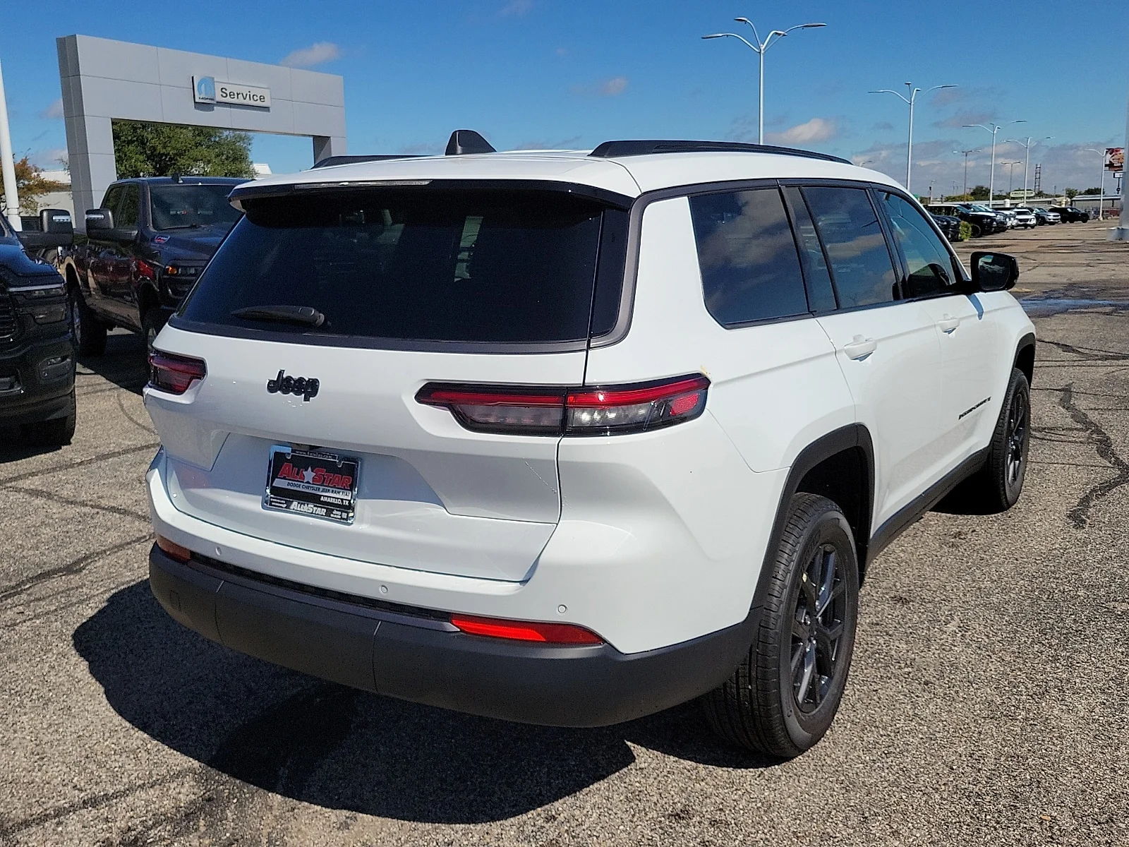 New 2027 Bright White Jeep L LAREDO ALTITUDE 4X2 image 4