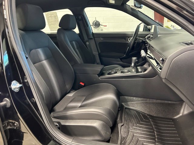 2025 Honda Civic Sport - Photo 14