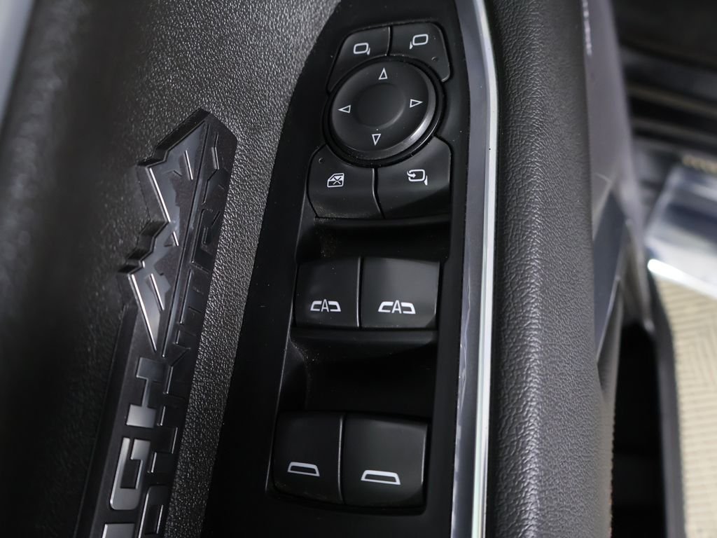Used 2022 Black Chevrolet High Country image 34