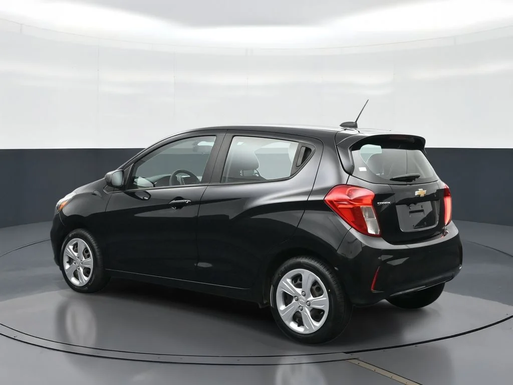 Used 2022 Black Chevrolet LS image 3
