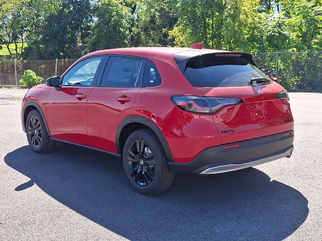 New 2027 Milano Red Honda Sport image 4